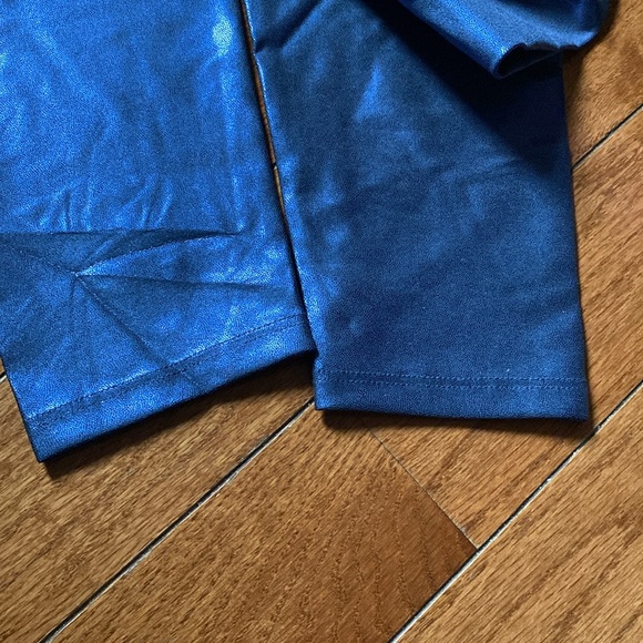 NWT Heroine Sport Marvel Leggings - Picture 12 of 12